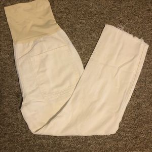 NWT W/ Tags Pink Blush Maternity Cropped Pants